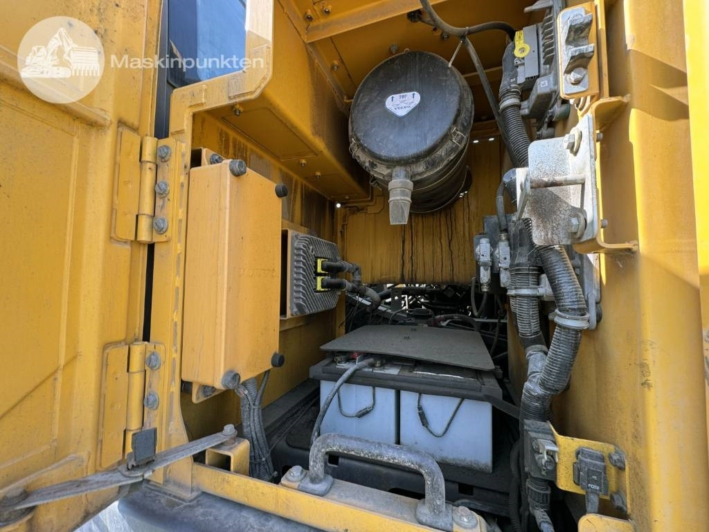 Escavadora de rastos Volvo EC 250 E N L: foto 29