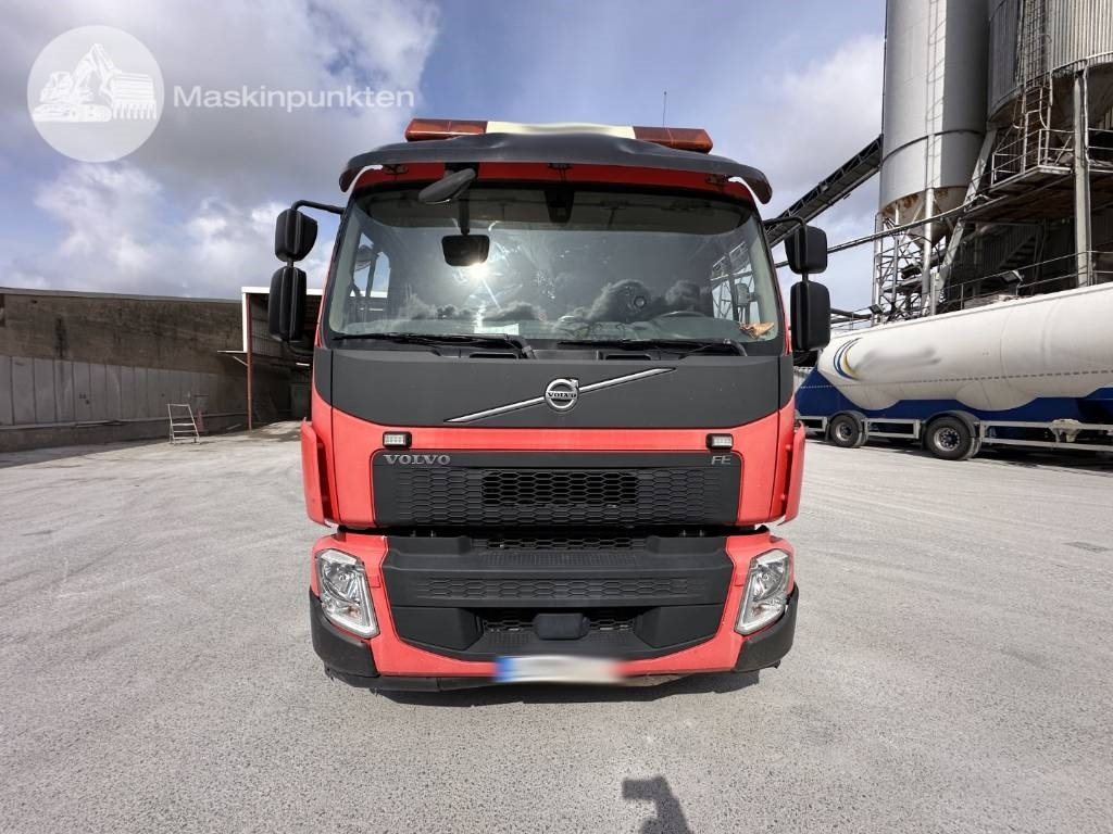 Volvo FE 320 - Camião betoneira: foto 4 Volvo FE 320 - Camião betoneira: foto 4