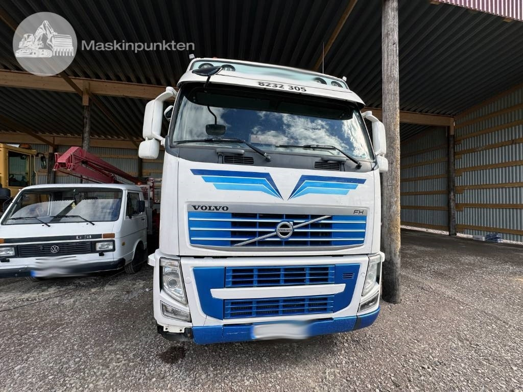 Volvo FH 12 540 - Camião de transporte de madeira: foto 3 Volvo FH 12 540 - Camião de transporte de madeira: foto 3