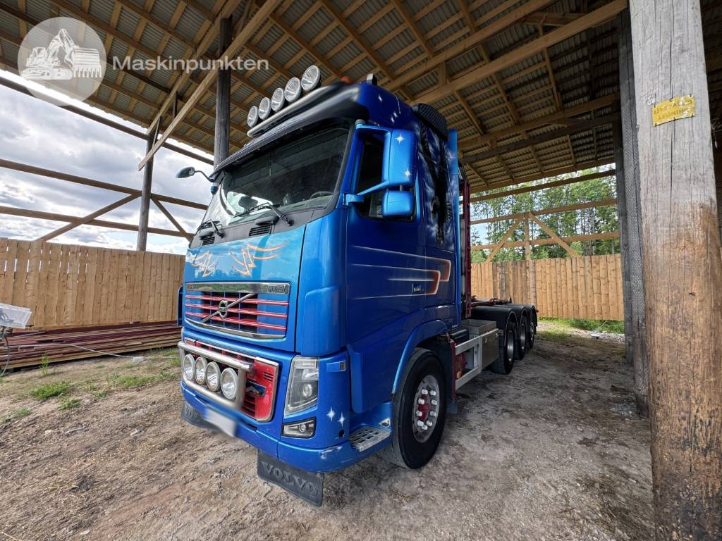 Volvo FH 16 550 - Camião polibenne: foto 1 Volvo FH 16 550 - Camião polibenne: foto 1