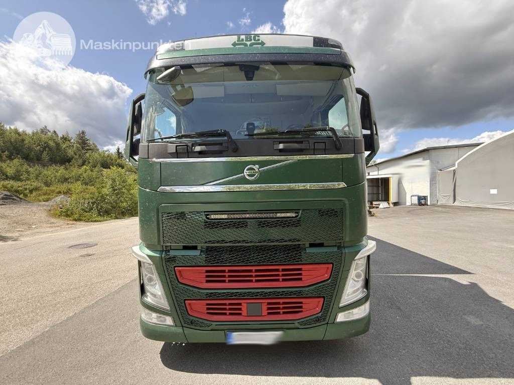 Volvo FH 470 - Camião furgão: foto 2 Volvo FH 470 - Camião furgão: foto 2