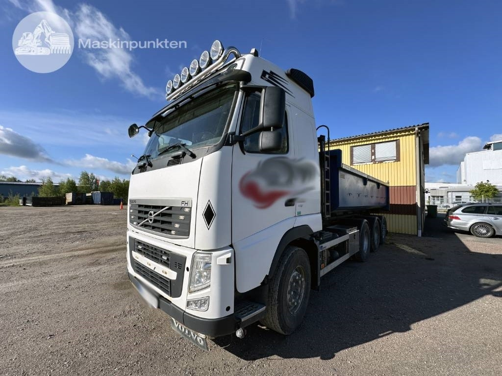 Volvo FH 500 - Camião polibenne: foto 1 Volvo FH 500 - Camião polibenne: foto 1