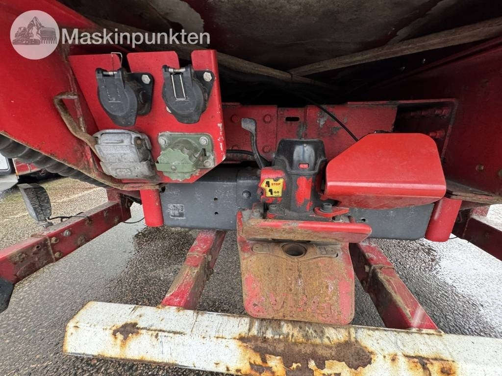 Locação financeira de Volvo FH 500  Volvo FH 500: foto 16