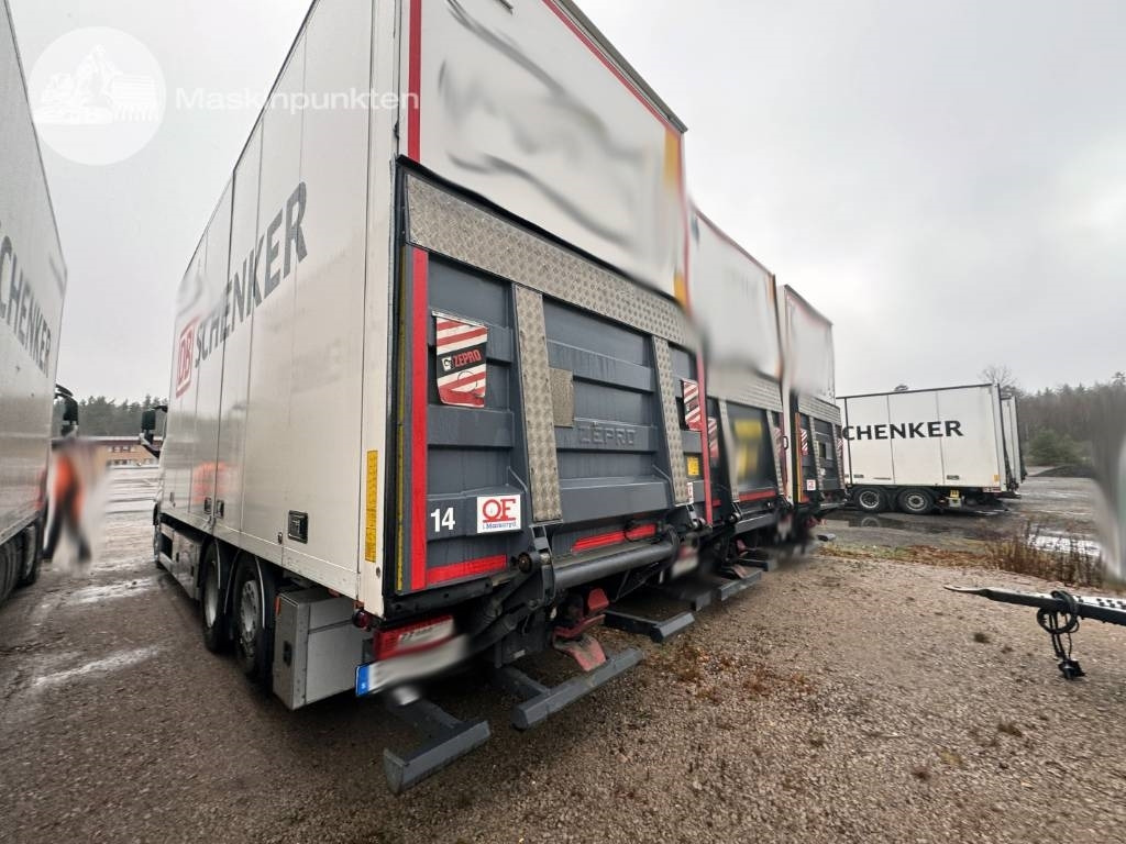 Volvo FH 500 - Camião furgão: foto 3 Volvo FH 500 - Camião furgão: foto 3