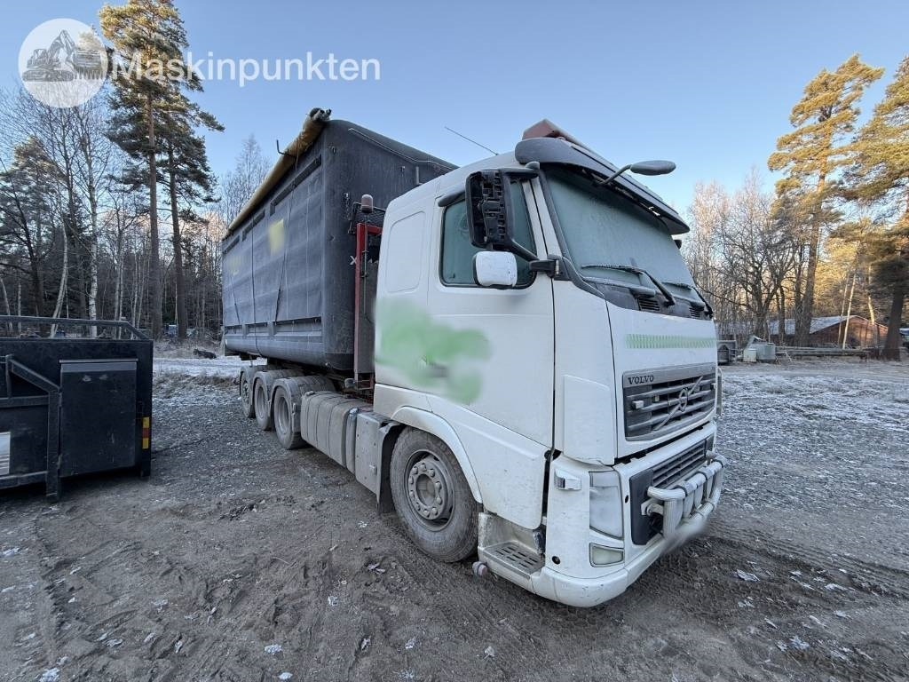 Camião polibenne Volvo FH 8*4 Tridem lastväxlare: foto 6 Camião polibenne Volvo FH 8*4 Tridem lastväxlare: foto 6