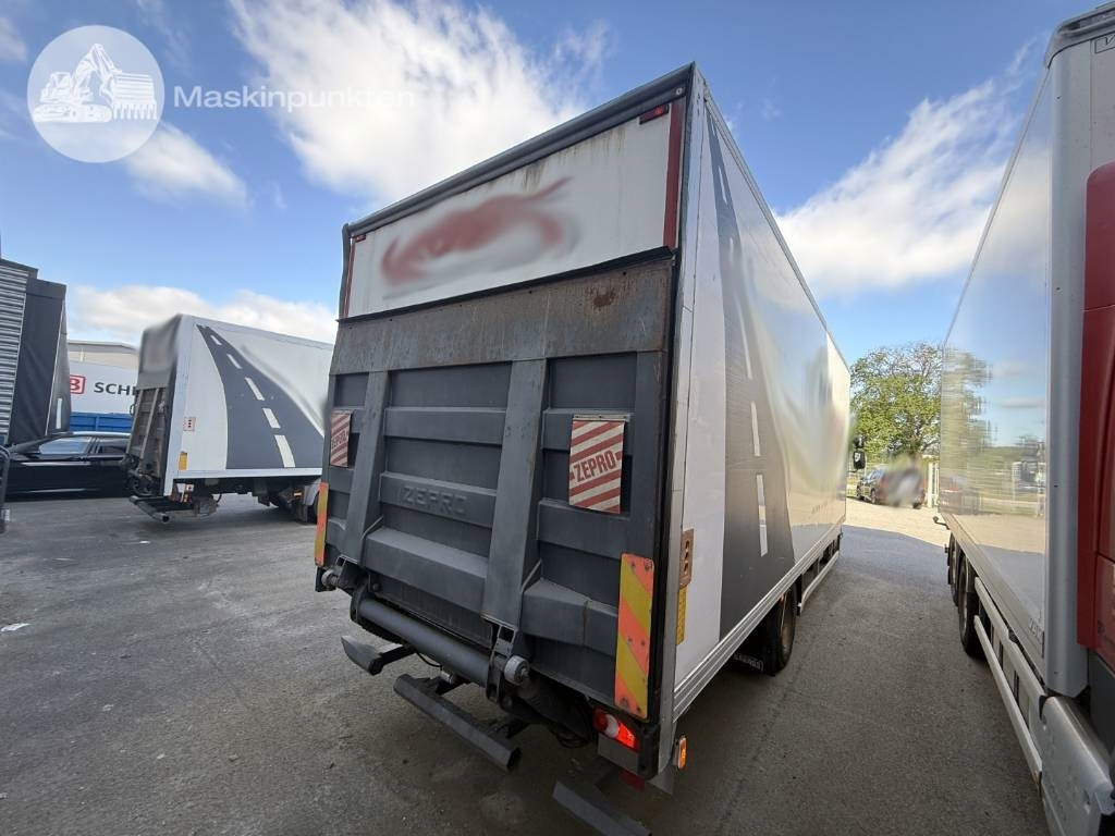 Volvo FL 240 - Camião furgão: foto 4 Volvo FL 240 - Camião furgão: foto 4