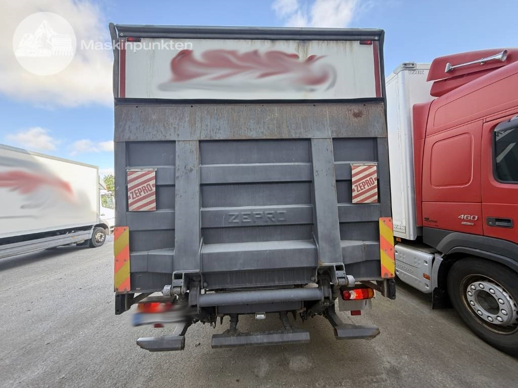 Volvo FL 240 - Camião furgão: foto 5 Volvo FL 240 - Camião furgão: foto 5