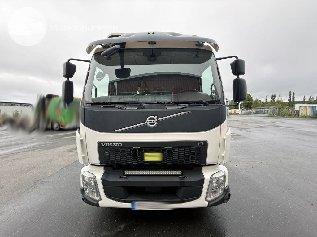 Volvo FL 260 - Camião grua: foto 2 Volvo FL 260 - Camião grua: foto 2