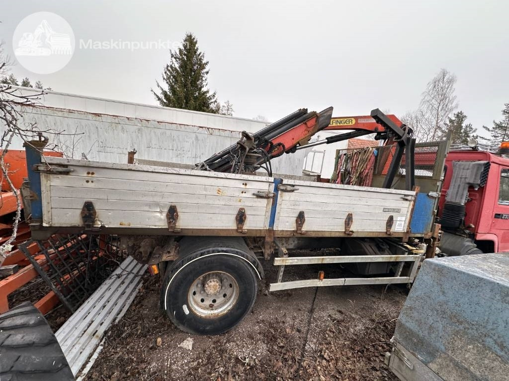 Volvo FL7 - Camião grua: foto 4 Volvo FL7 - Camião grua: foto 4