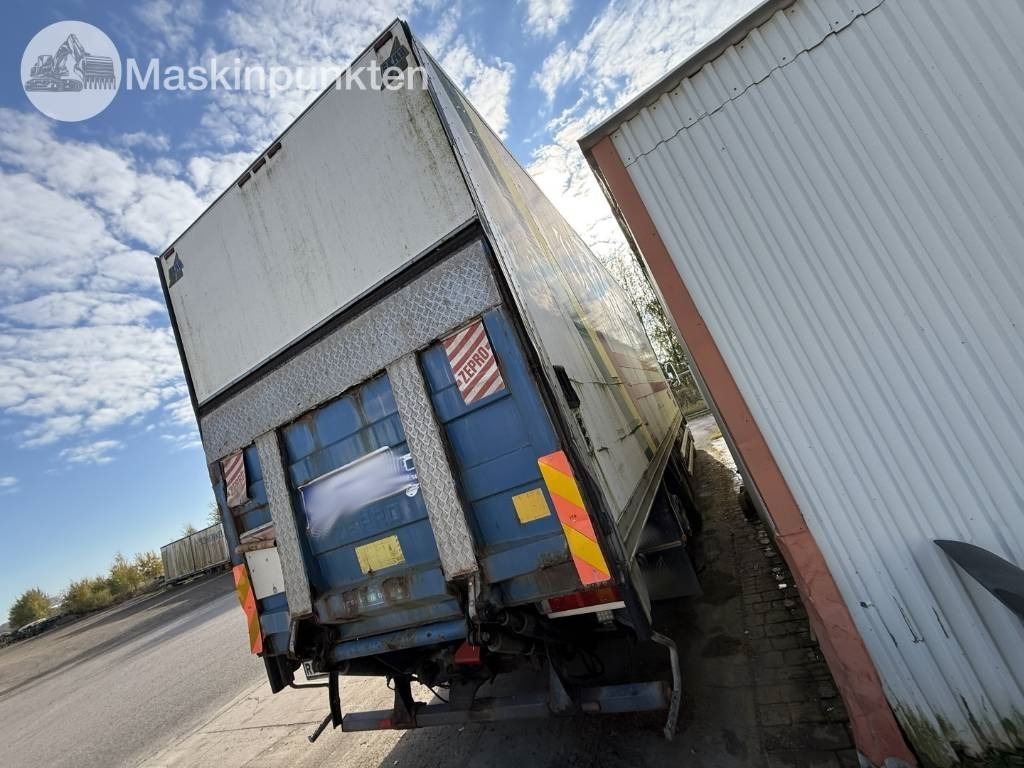 Volvo FM 12 - Camião furgão: foto 4 Volvo FM 12 - Camião furgão: foto 4