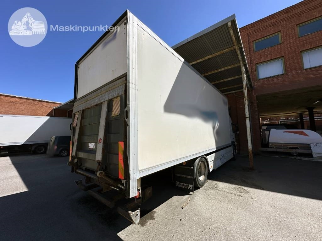 Volvo FM 300  - Camião furgão: foto 5 Volvo FM 300  - Camião furgão: foto 5