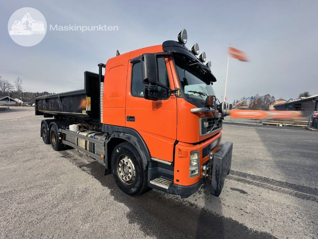 Volvo FM 380 - Camião polibenne: foto 3 Volvo FM 380 - Camião polibenne: foto 3