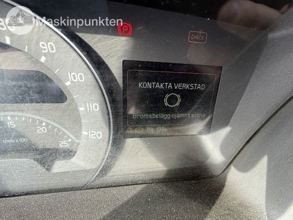 Locação financeira de Volvo FM 460  Volvo FM 460: foto 16