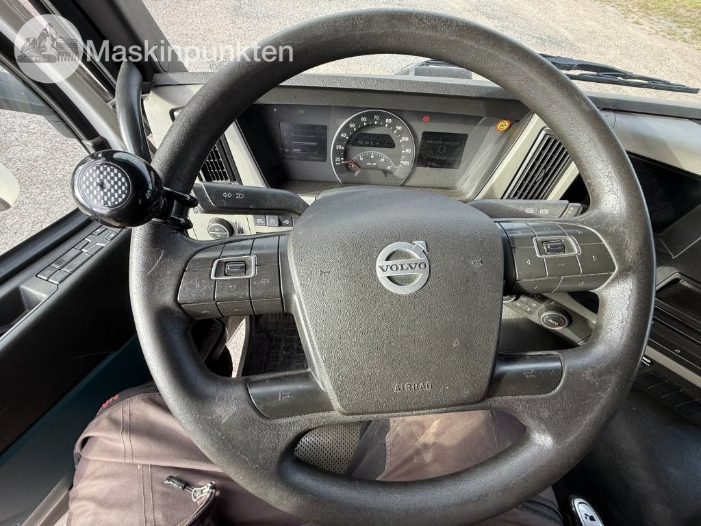 Locação financeira de Volvo FM 460  Volvo FM 460: foto 18