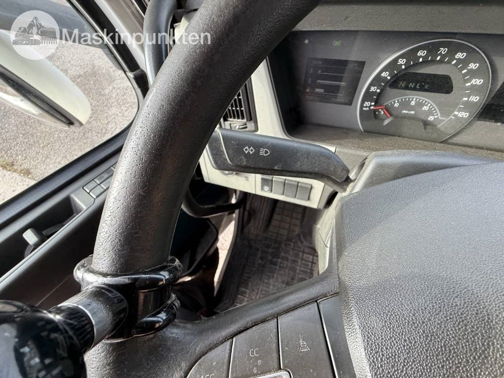 Locação financeira de Volvo FM 460  Volvo FM 460: foto 20