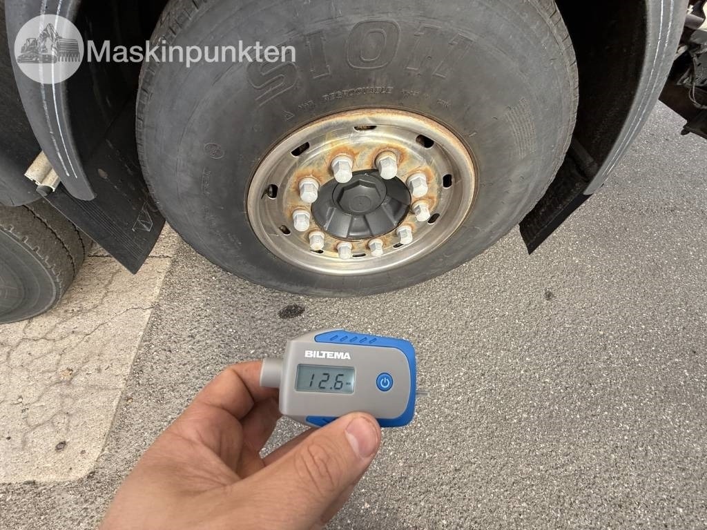 Camião transportador de contêineres/ Caixa móvel Volvo FM 460: foto 49