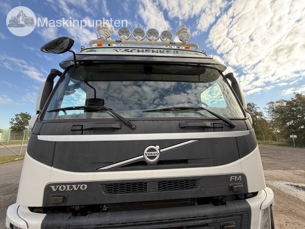 Camião transportador de contêineres/ Caixa móvel Volvo FM 460: foto 46