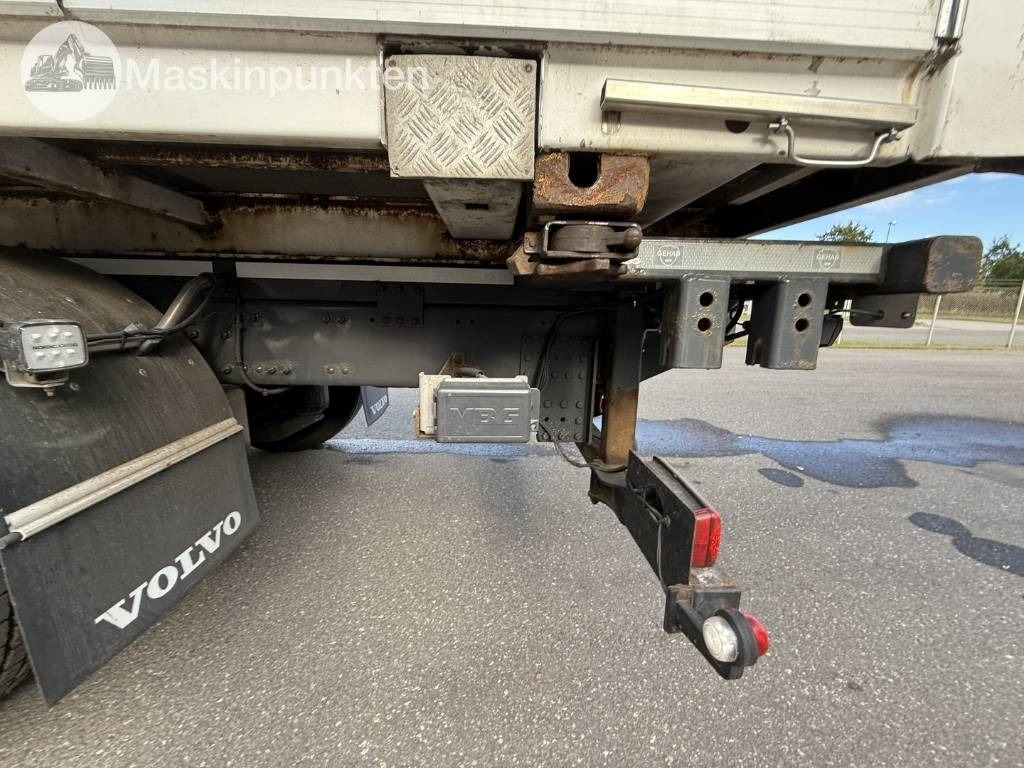 Camião transportador de contêineres/ Caixa móvel Volvo FM 460: foto 35