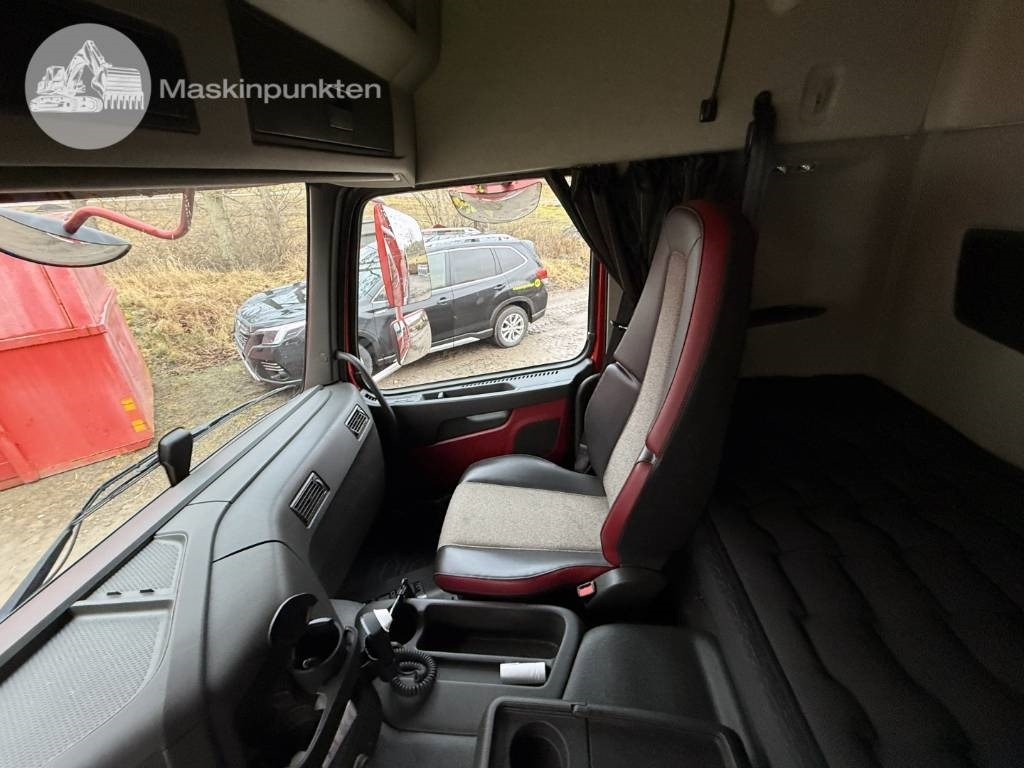 Camião basculante Volvo FMX 540: foto 18