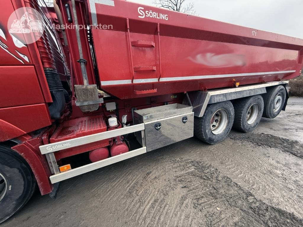 Camião basculante Volvo FMX 540: foto 28