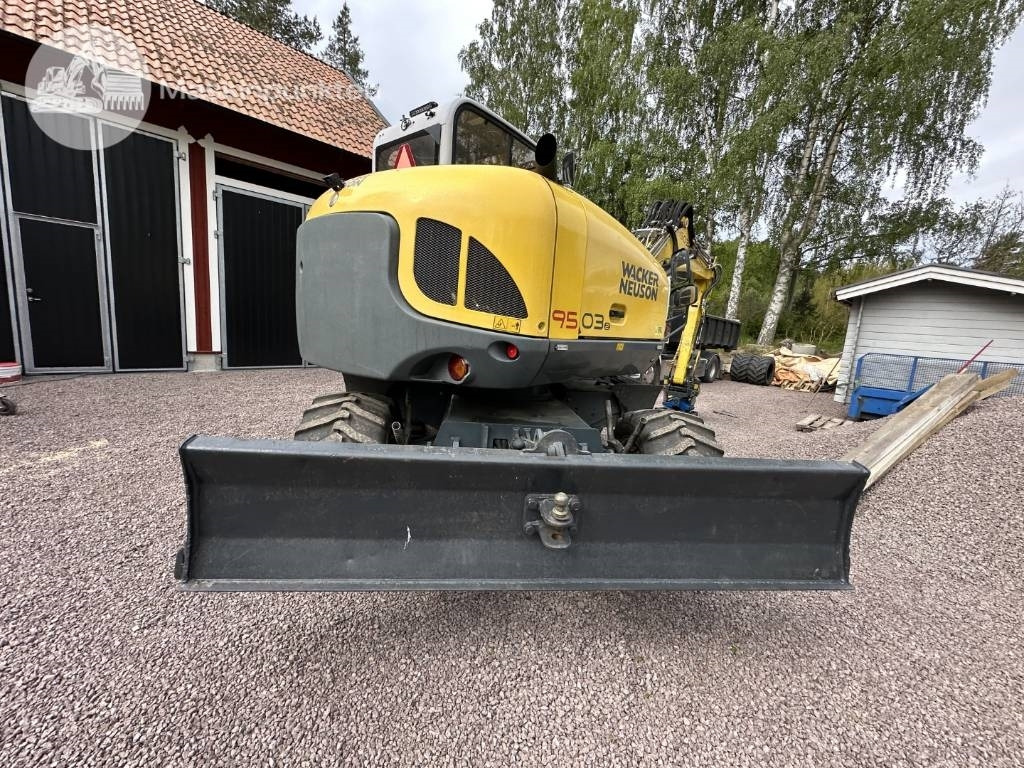 Wacker Neuson 9503 - Escavadeira de rodas: foto 5 Wacker Neuson 9503 - Escavadeira de rodas: foto 5