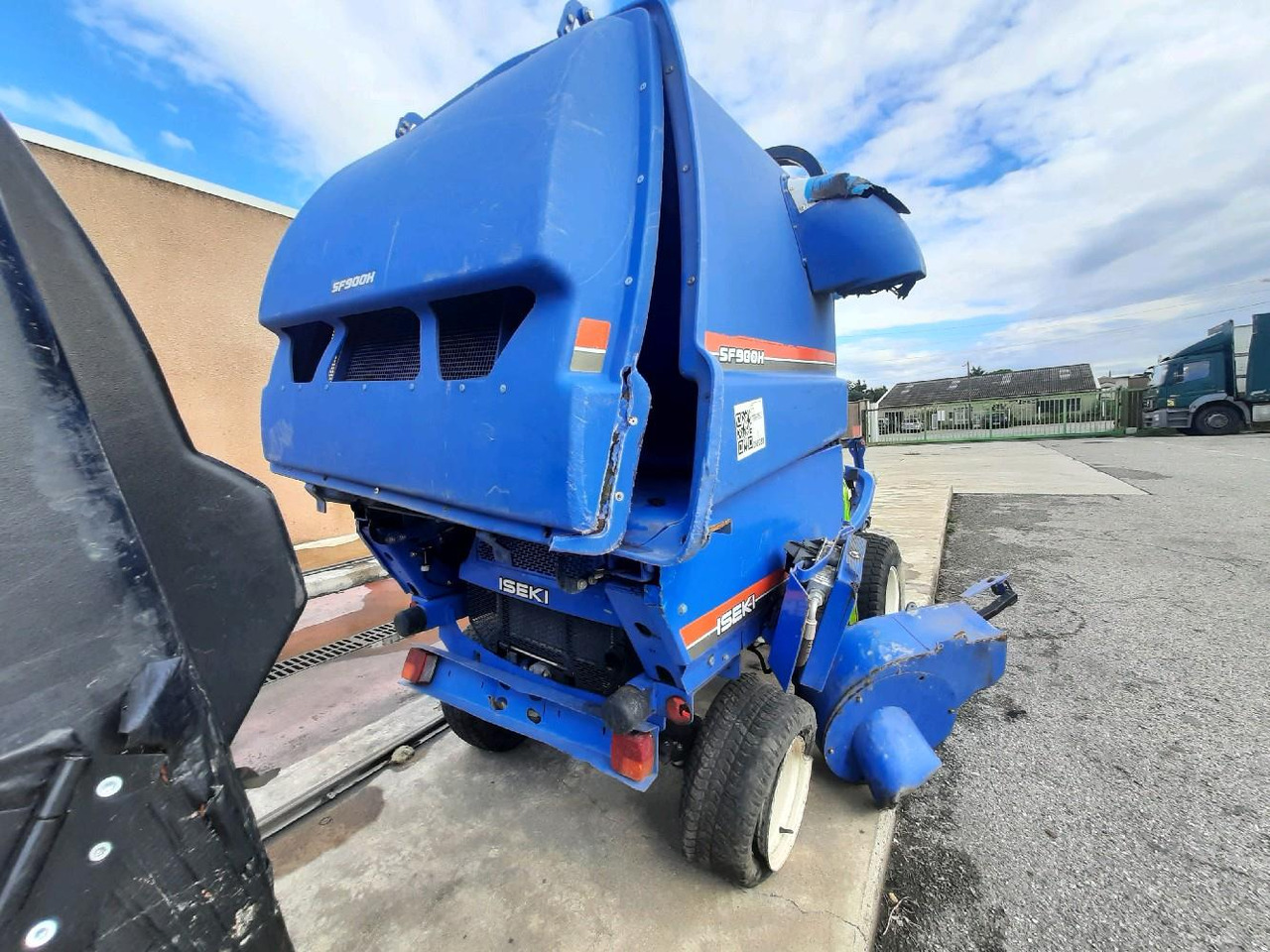 ISEKI SF370 - Cortador de grama: foto 5 ISEKI SF370 - Cortador de grama: foto 5
