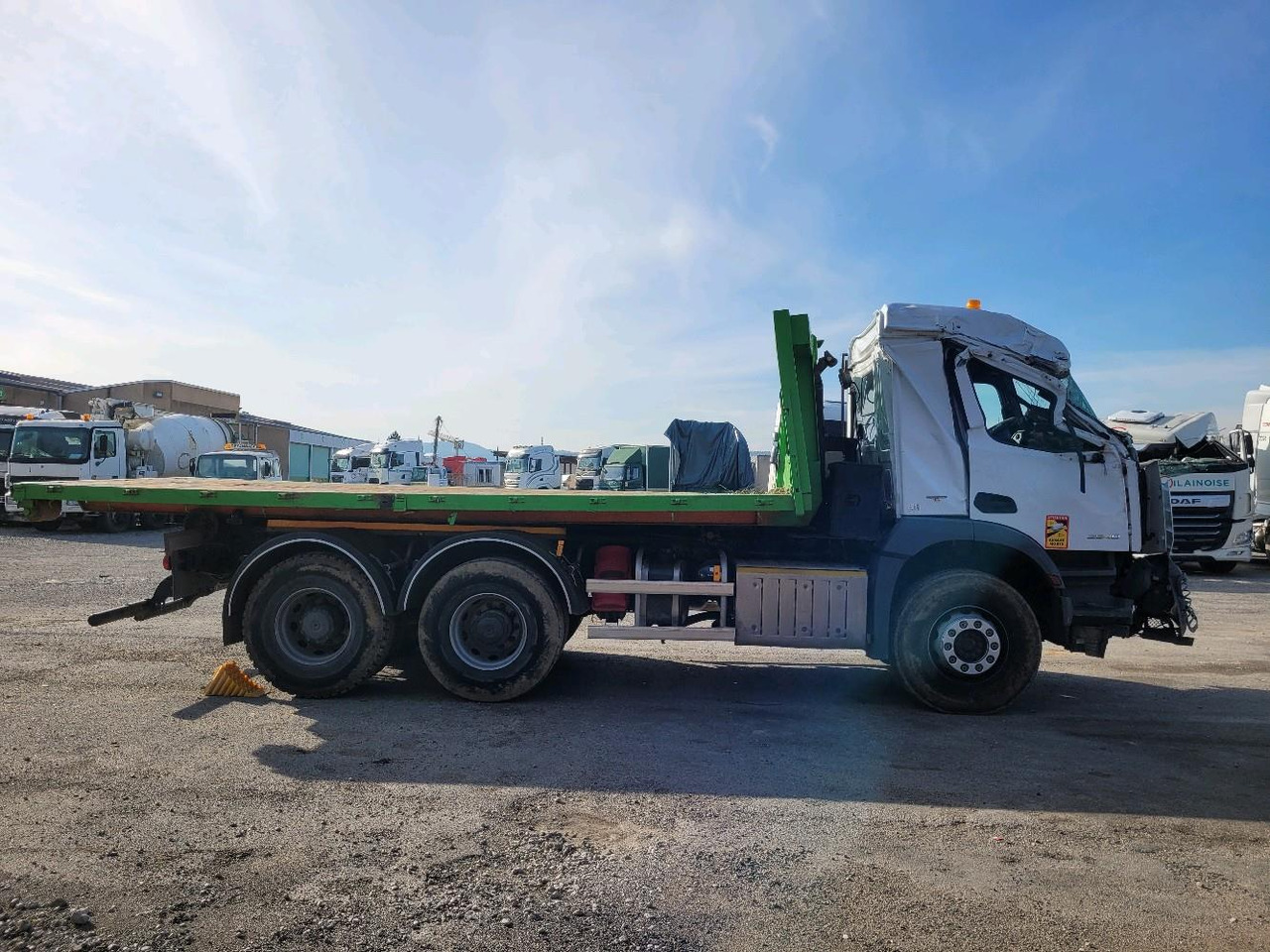 MERCEDES AROCS 2640 6X4 - Camião de caixa aberta/ Plataforma: foto 3 MERCEDES AROCS 2640 6X4 - Camião de caixa aberta/ Plataforma: foto 3