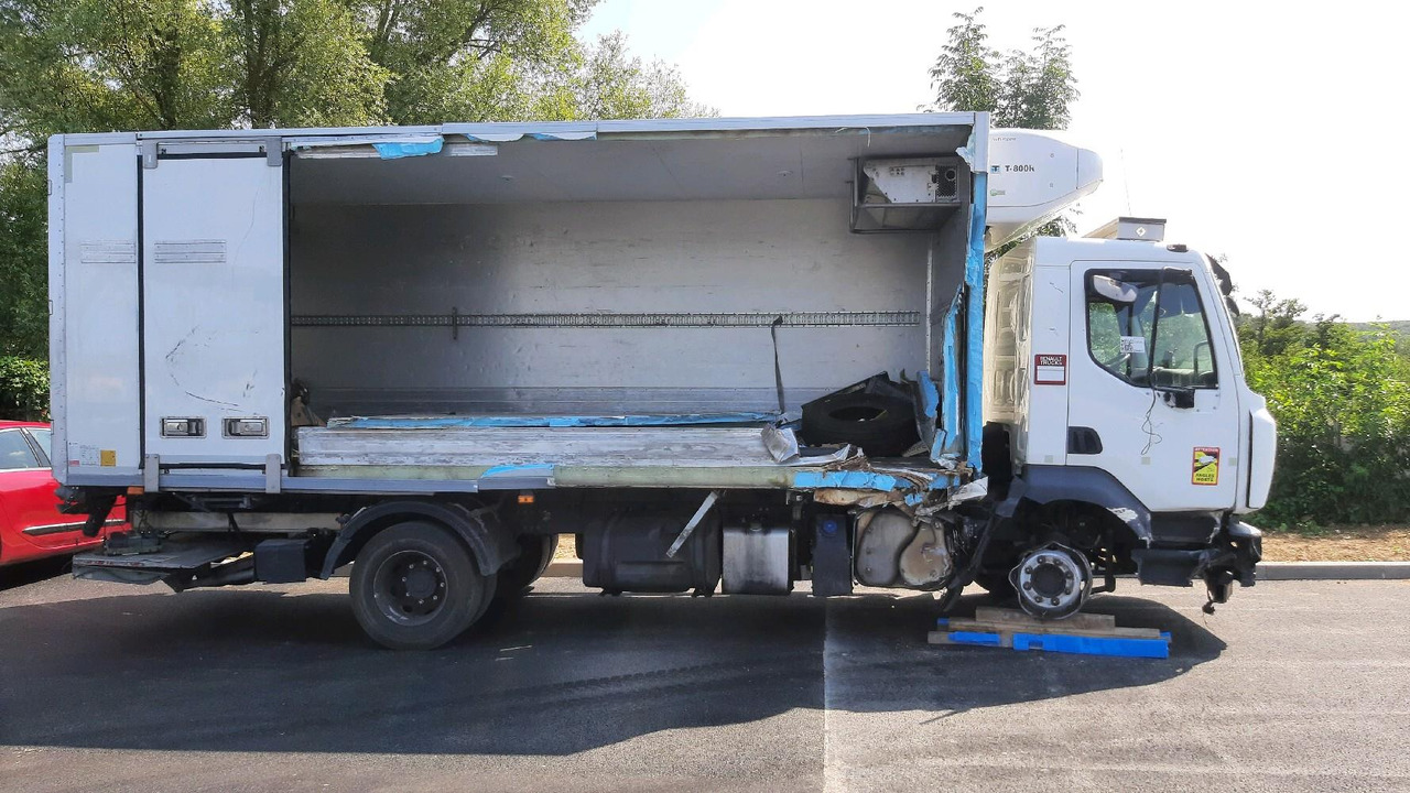 RENAULT PORTEUR FRIGO D - Camião frigorífico: foto 3 RENAULT PORTEUR FRIGO D - Camião frigorífico: foto 3