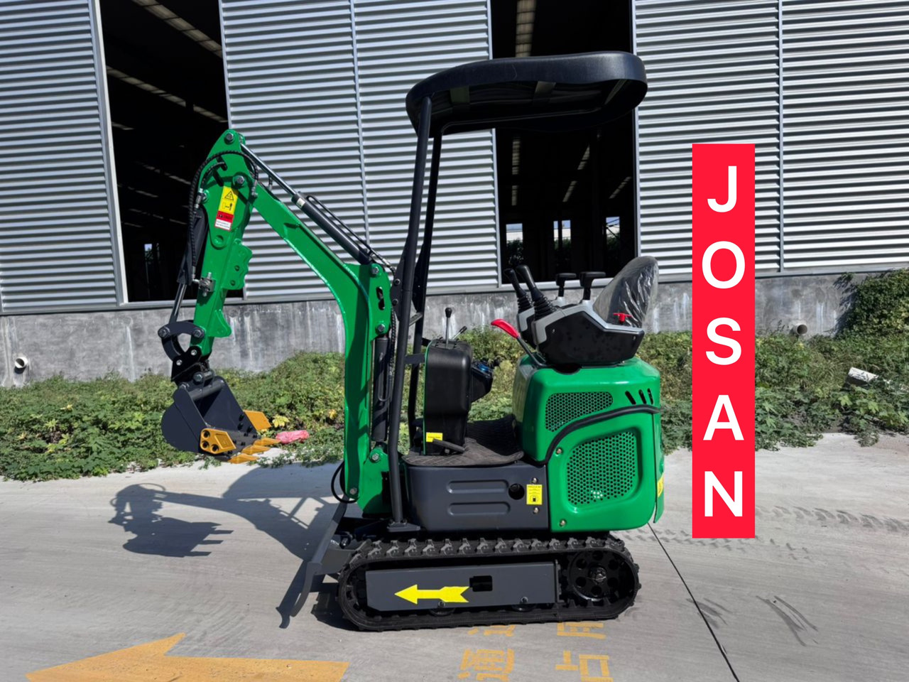 Josan B1,2 - Mini escavadeira: foto 1 Josan B1,2 - Mini escavadeira: foto 1