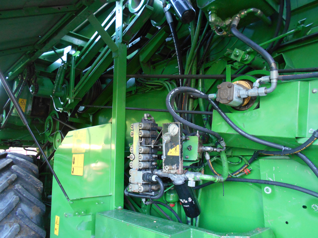 Kombajn do zboża John deer 2258 - Ceifeira debulhadora: foto 5 Kombajn do zboża John deer 2258 - Ceifeira debulhadora: foto 5