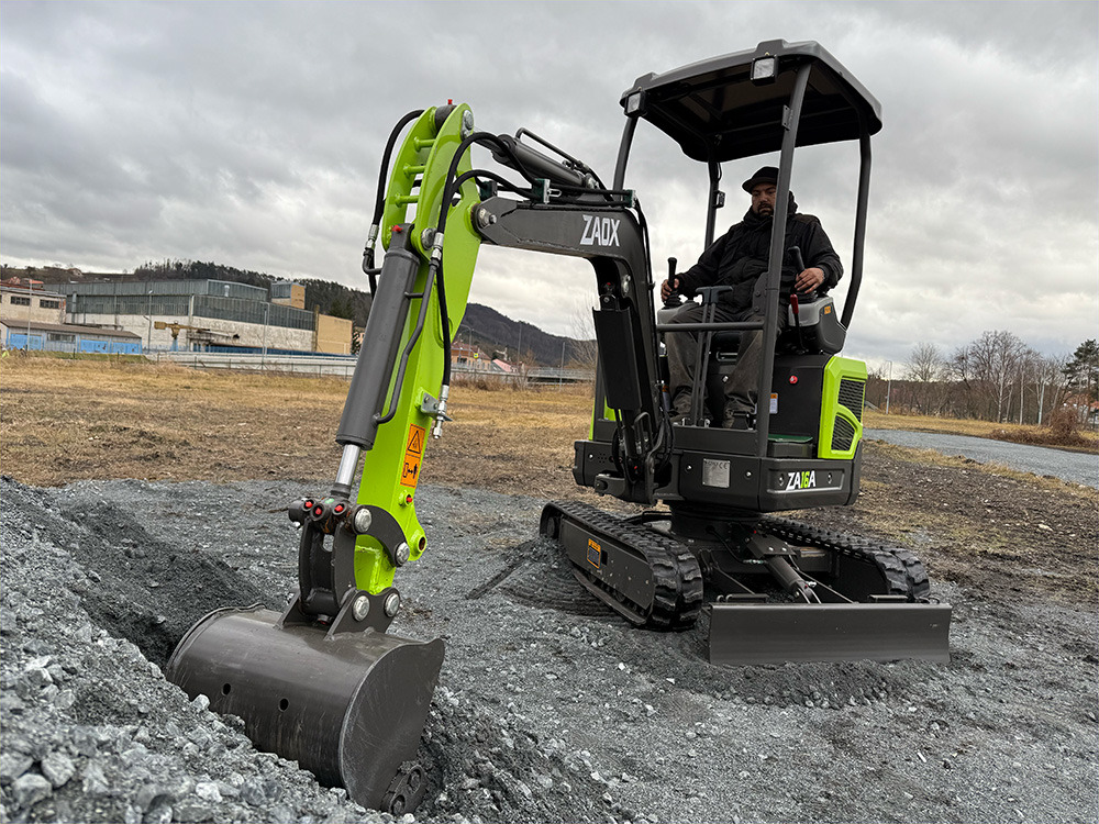 Mini escavadeira novo ZAOX ZA16A: foto 6 Mini escavadeira novo ZAOX ZA16A: foto 6