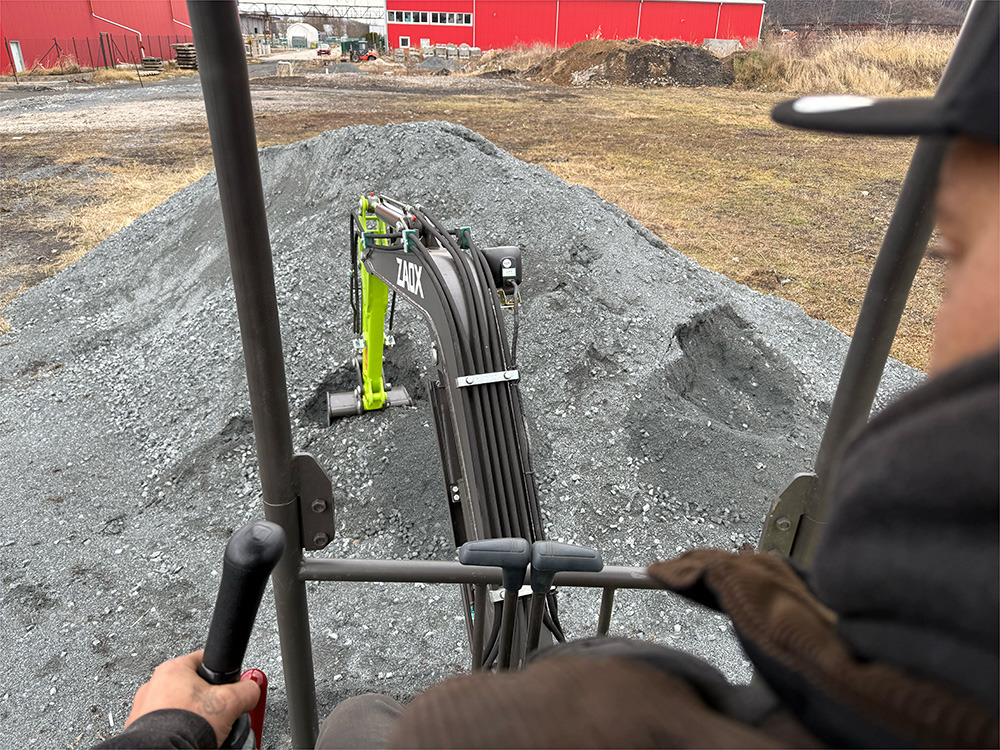 Mini escavadeira novo ZAOX ZA16A: foto 5 Mini escavadeira novo ZAOX ZA16A: foto 5