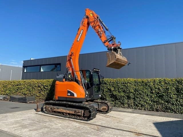 Doosan DX140LCR-5 - Escavadora de rastos: foto 5 Doosan DX140LCR-5 - Escavadora de rastos: foto 5