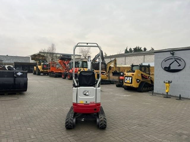 Takeuchi TB 210 R - Mini escavadeira: foto 2 Takeuchi TB 210 R - Mini escavadeira: foto 2