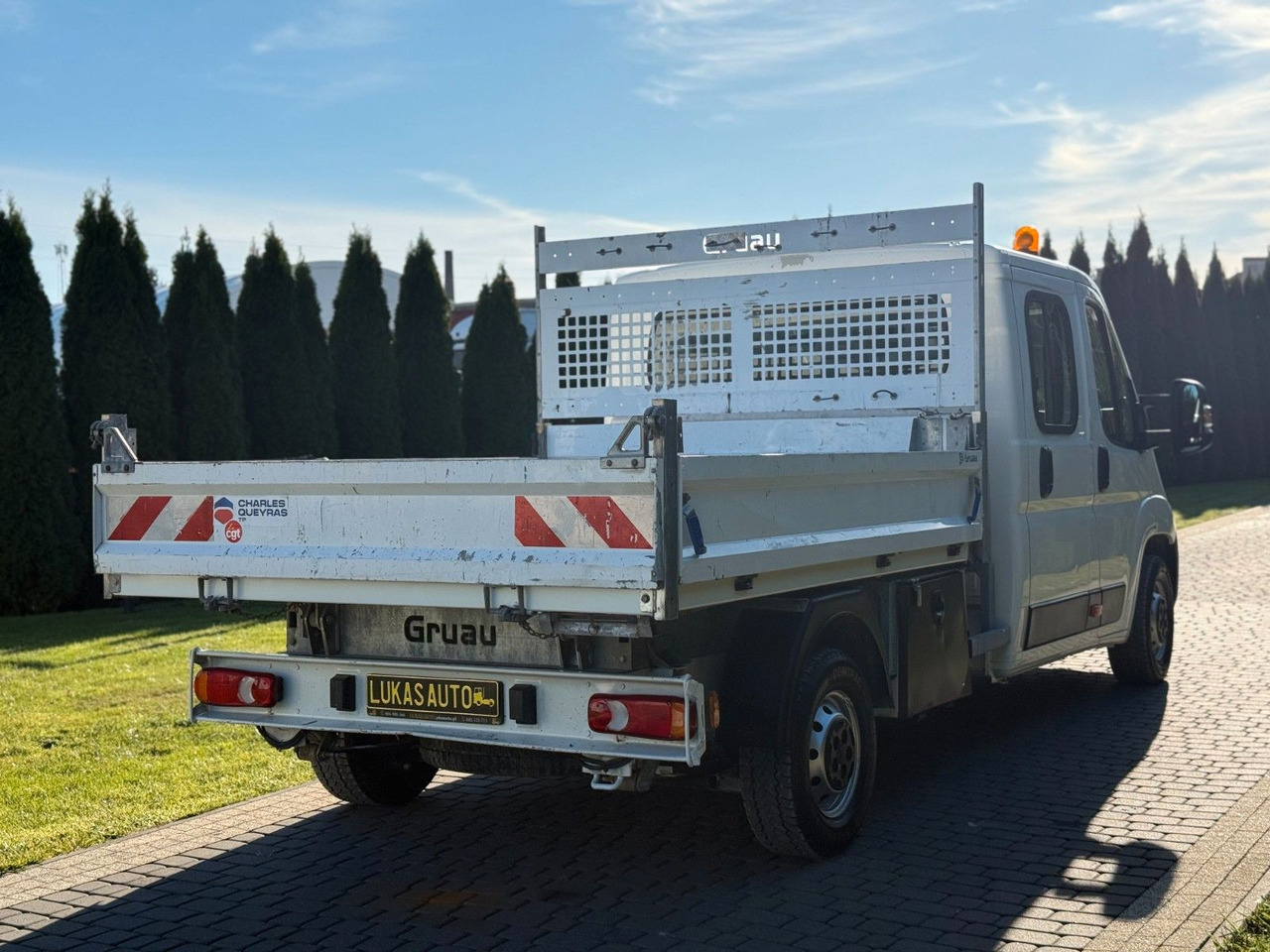 Citroën JUMPER TIPPER DIESEL POMP - Carrinha basculante: foto 5 Citroën JUMPER TIPPER DIESEL POMP - Carrinha basculante: foto 5