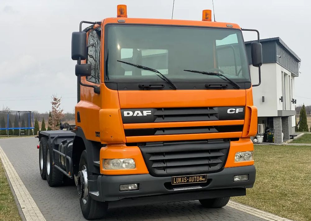 DAF CF 85.340 6X4 MANUAL - Camião polibenne: foto 1 DAF CF 85.340 6X4 MANUAL - Camião polibenne: foto 1