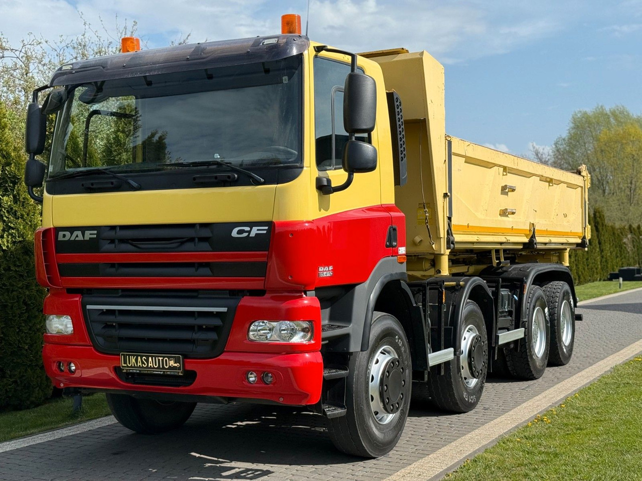 DAF CF 85.410 TIPPER HYDROBOARD - Camião basculante: foto 4 DAF CF 85.410 TIPPER HYDROBOARD - Camião basculante: foto 4