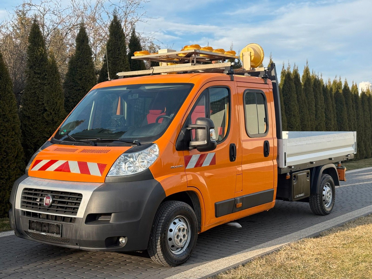 Fiat DUCATO WEBASTO DOPPLECABINE 7 SEAT - Carrinha de caixa aberta: foto 1 Fiat DUCATO WEBASTO DOPPLECABINE 7 SEAT - Carrinha de caixa aberta: foto 1