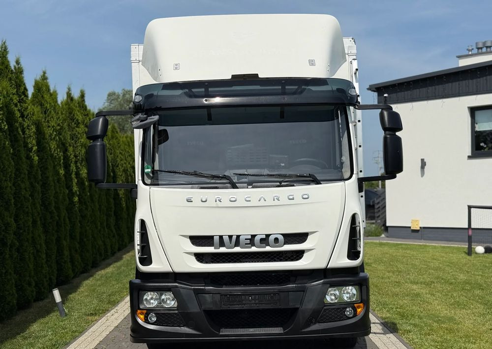 Iveco EUROCARGO 120 E22 CARRIER SUPRA 850 MT - Camião frigorífico: foto 2 Iveco EUROCARGO 120 E22 CARRIER SUPRA 850 MT - Camião frigorífico: foto 2