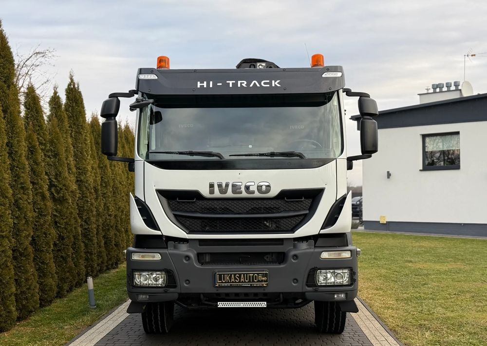 Iveco TRAKKER 450 6X4 PODWÓJNA HYDRO-BURTA HIAB 104 - Camião grua, Camião basculante: foto 4 Iveco TRAKKER 450 6X4 PODWÓJNA HYDRO-BURTA HIAB 104 - Camião grua, Camião basculante: foto 4