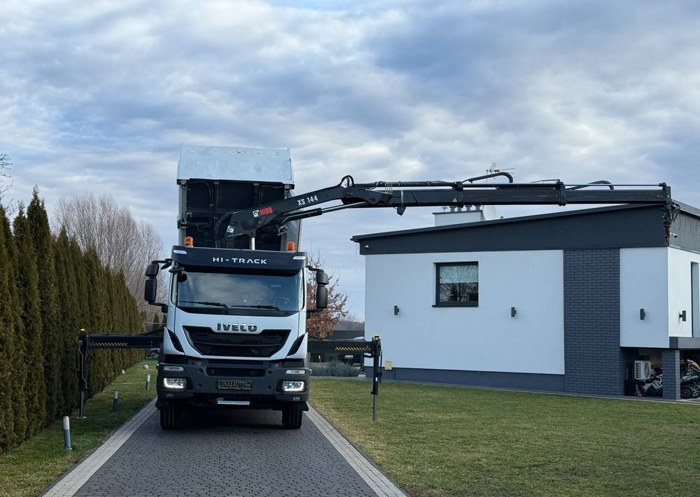 Iveco TRAKKER 450 6X4 PODWÓJNA HYDRO-BURTA HIAB 104 - Camião grua, Camião basculante: foto 1 Iveco TRAKKER 450 6X4 PODWÓJNA HYDRO-BURTA HIAB 104 - Camião grua, Camião basculante: foto 1