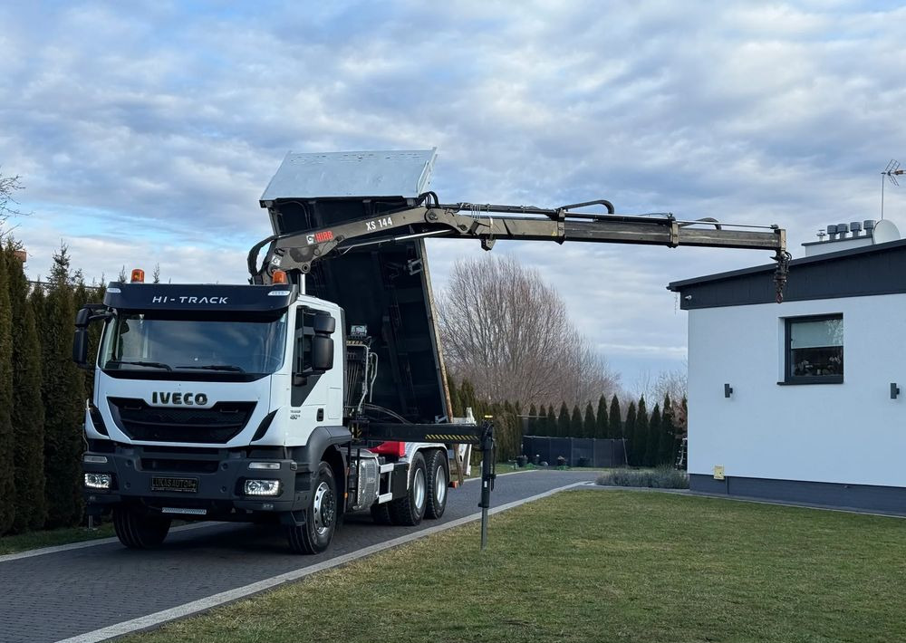 Iveco TRAKKER 450 6X4 PODWÓJNA HYDRO-BURTA HIAB 104 - Camião basculante: foto 1 Iveco TRAKKER 450 6X4 PODWÓJNA HYDRO-BURTA HIAB 104 - Camião basculante: foto 1