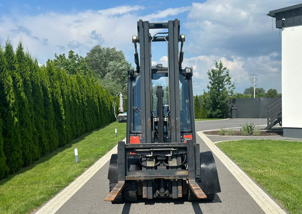 Linde H35T-01 - Empilhador: foto 2 Linde H35T-01 - Empilhador: foto 2
