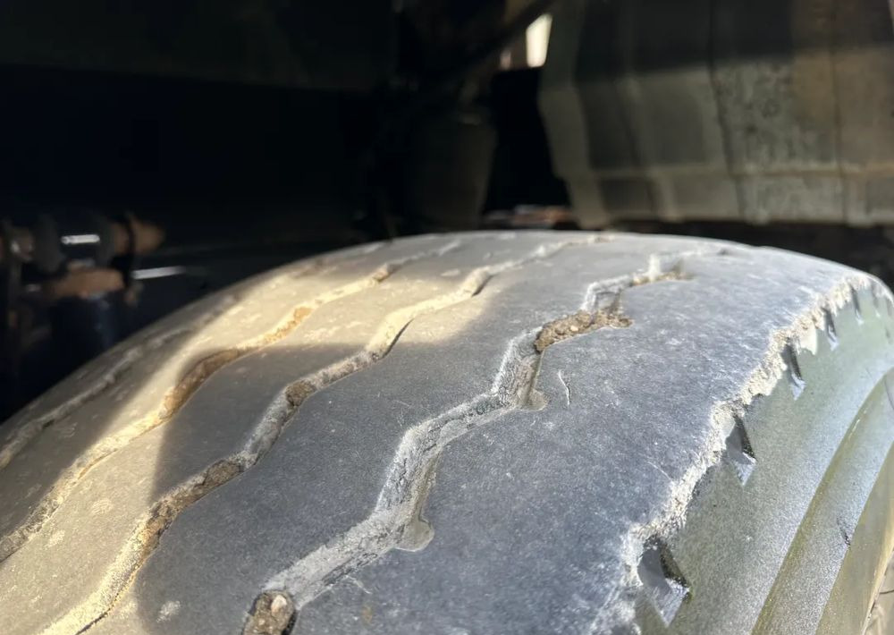 Locação financeira de MAN TGA 24.410 6x4 HIAB MANUAL MAN TGA 24.410 6x4 HIAB MANUAL: foto 16 Locação financeira de MAN TGA 24.410 6x4 HIAB MANUAL MAN TGA 24.410 6x4 HIAB MANUAL: foto 16