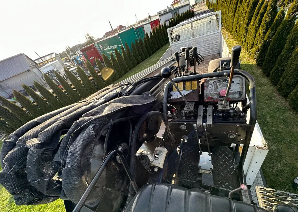 Locação financeira de MAN TGA 24.410 6x4 HIAB MANUAL MAN TGA 24.410 6x4 HIAB MANUAL: foto 8 Locação financeira de MAN TGA 24.410 6x4 HIAB MANUAL MAN TGA 24.410 6x4 HIAB MANUAL: foto 8