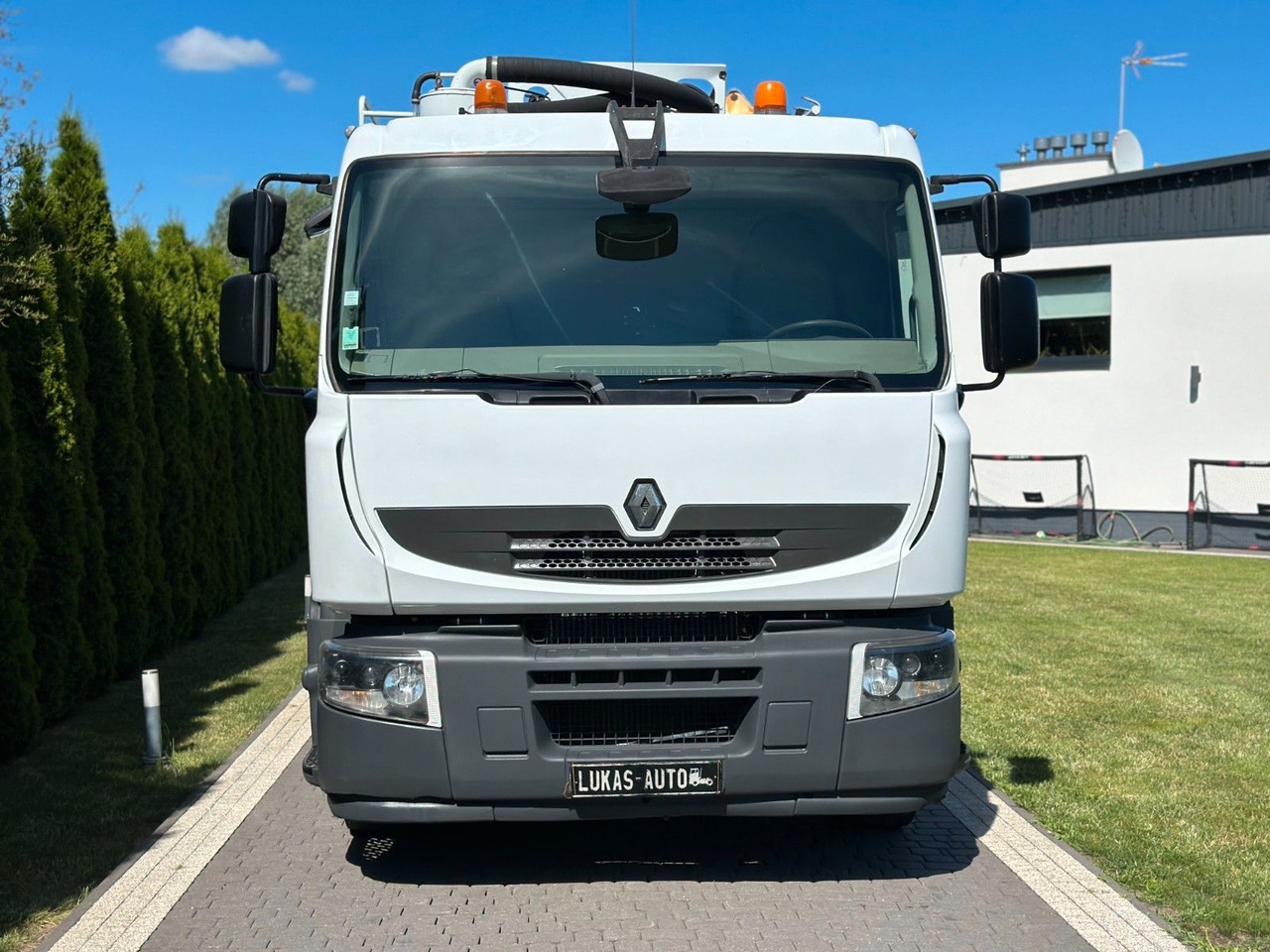 Renault PREMIUM 320 6x2 T RIVARD. TWO CHAMBERS - Caminhão limpa fossa: foto 2 Renault PREMIUM 320 6x2 T RIVARD. TWO CHAMBERS - Caminhão limpa fossa: foto 2