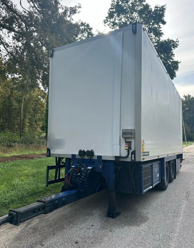 Scania S 500 CARIER FRIGO 6X2 RETARDER - Camião frigorífico: foto 4 Scania S 500 CARIER FRIGO 6X2 RETARDER - Camião frigorífico: foto 4