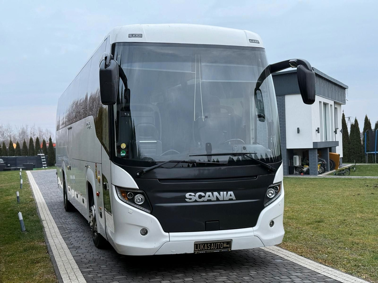 Scania TOURING HD HIGER - Autocarro: foto 1 Scania TOURING HD HIGER - Autocarro: foto 1