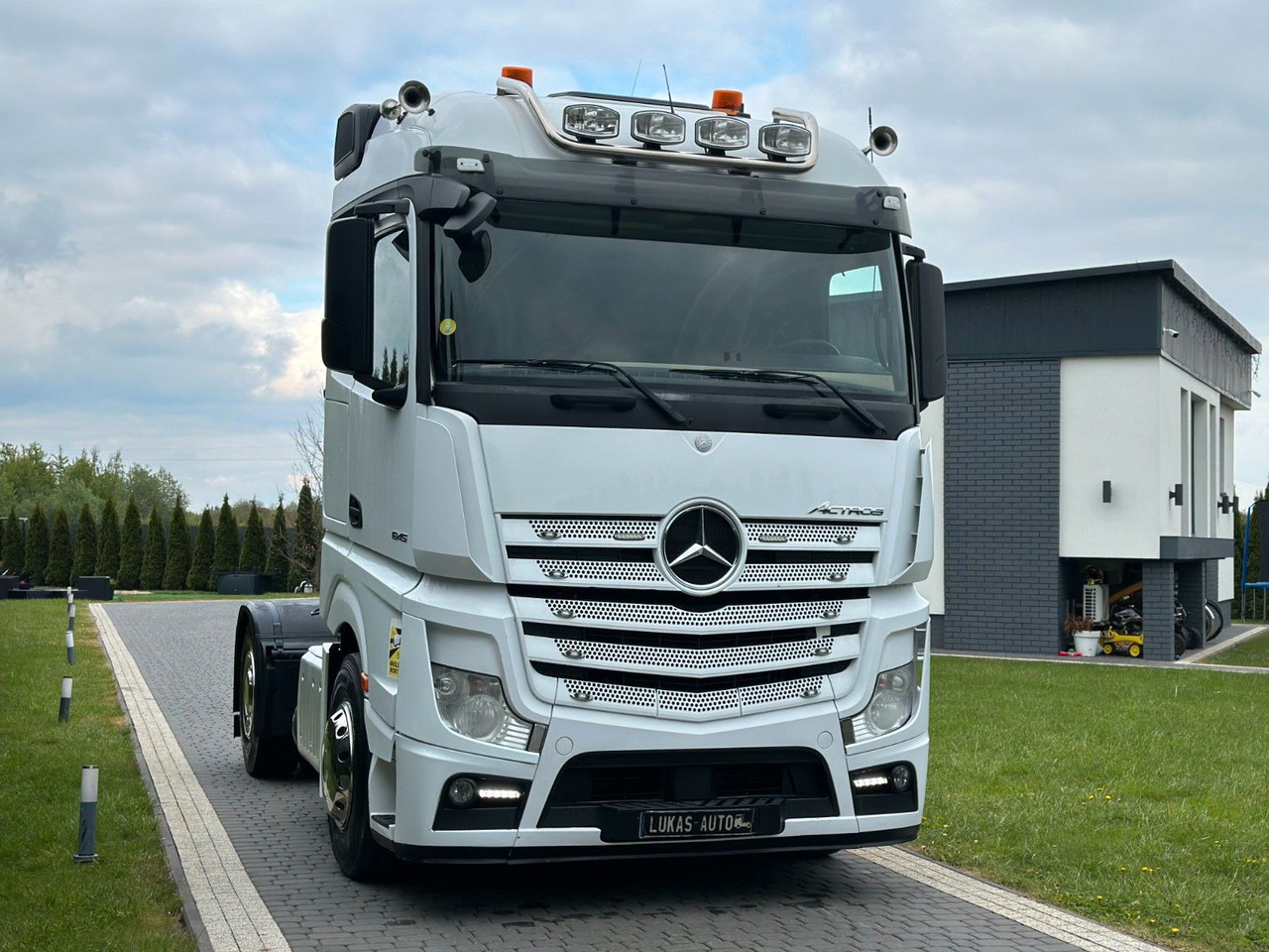 Mercedes-Benz ACTROS 1845 AUTOMATIC FRIGDE - Tractor: foto 3 Mercedes-Benz ACTROS 1845 AUTOMATIC FRIGDE - Tractor: foto 3