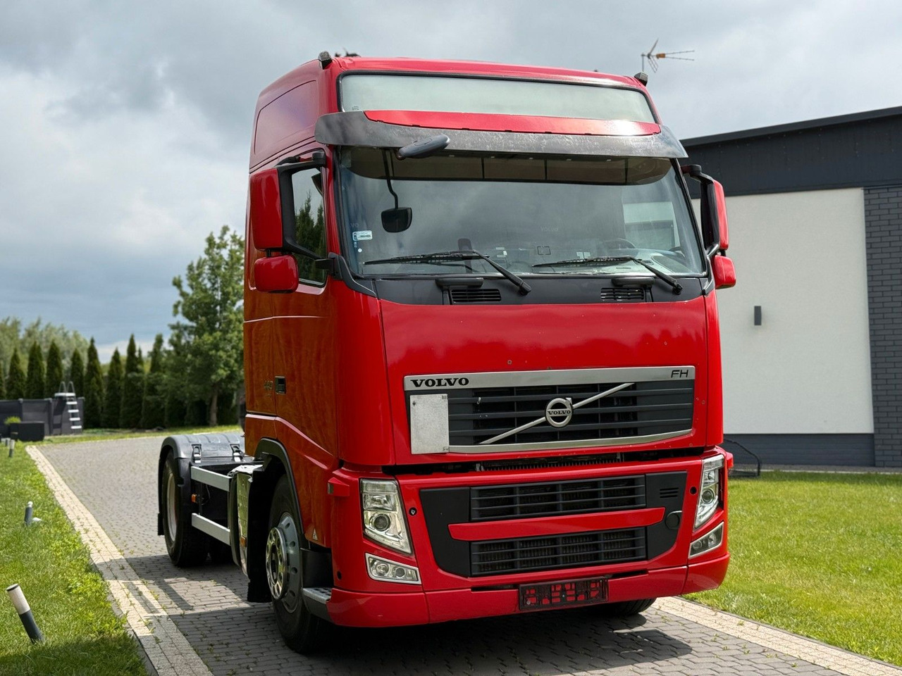 Volvo FH 440 AUTOMATIC EURO 5 FRIGDE - Tractor: foto 4 Volvo FH 440 AUTOMATIC EURO 5 FRIGDE - Tractor: foto 4